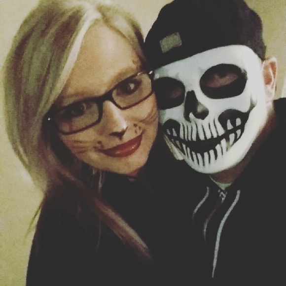 Meet your Posher, Dana - Picture 1 of 1